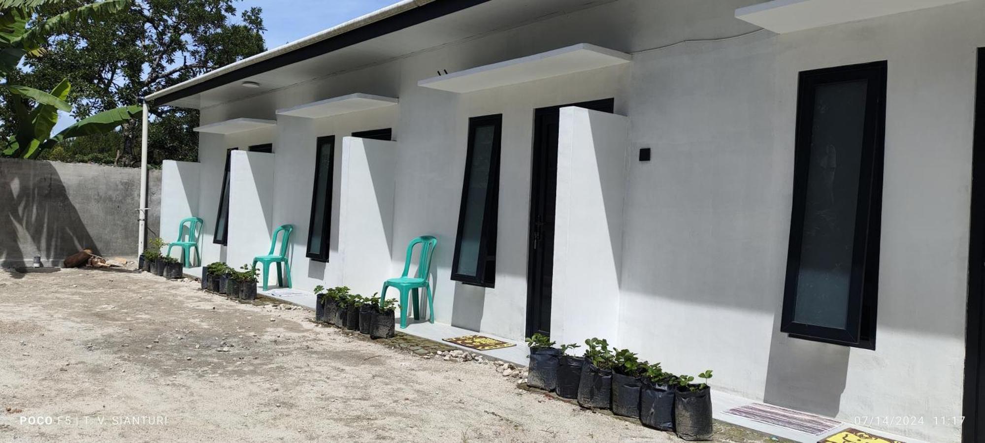 Arirang27 Homestay Siborongborong Екстер'єр фото